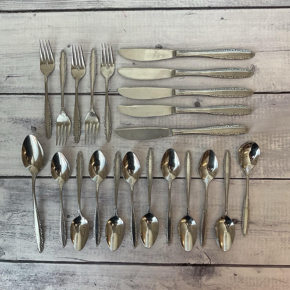 International Silver Mark III Stainless Flatware INS91 Japan 22 Pieces Insilco